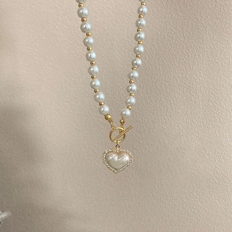 Elegant Pearl Heart Pendant Necklace – Korean Jewelry
