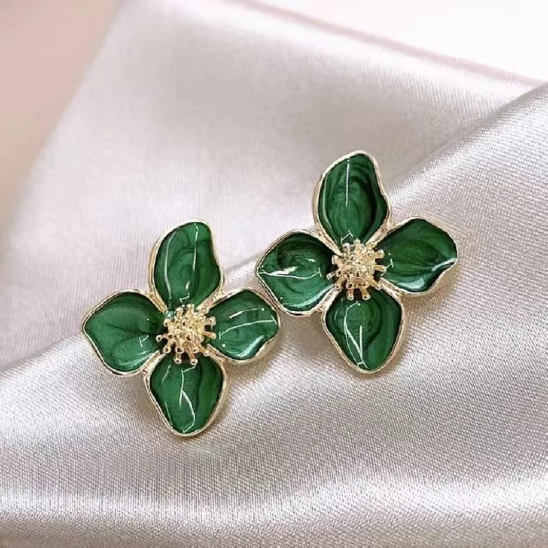 Vintage Sweet Flower Stud Earrings – Multi-Colored Metal Floral Jewelry for Women, Elegant Gift for Party & Wedding